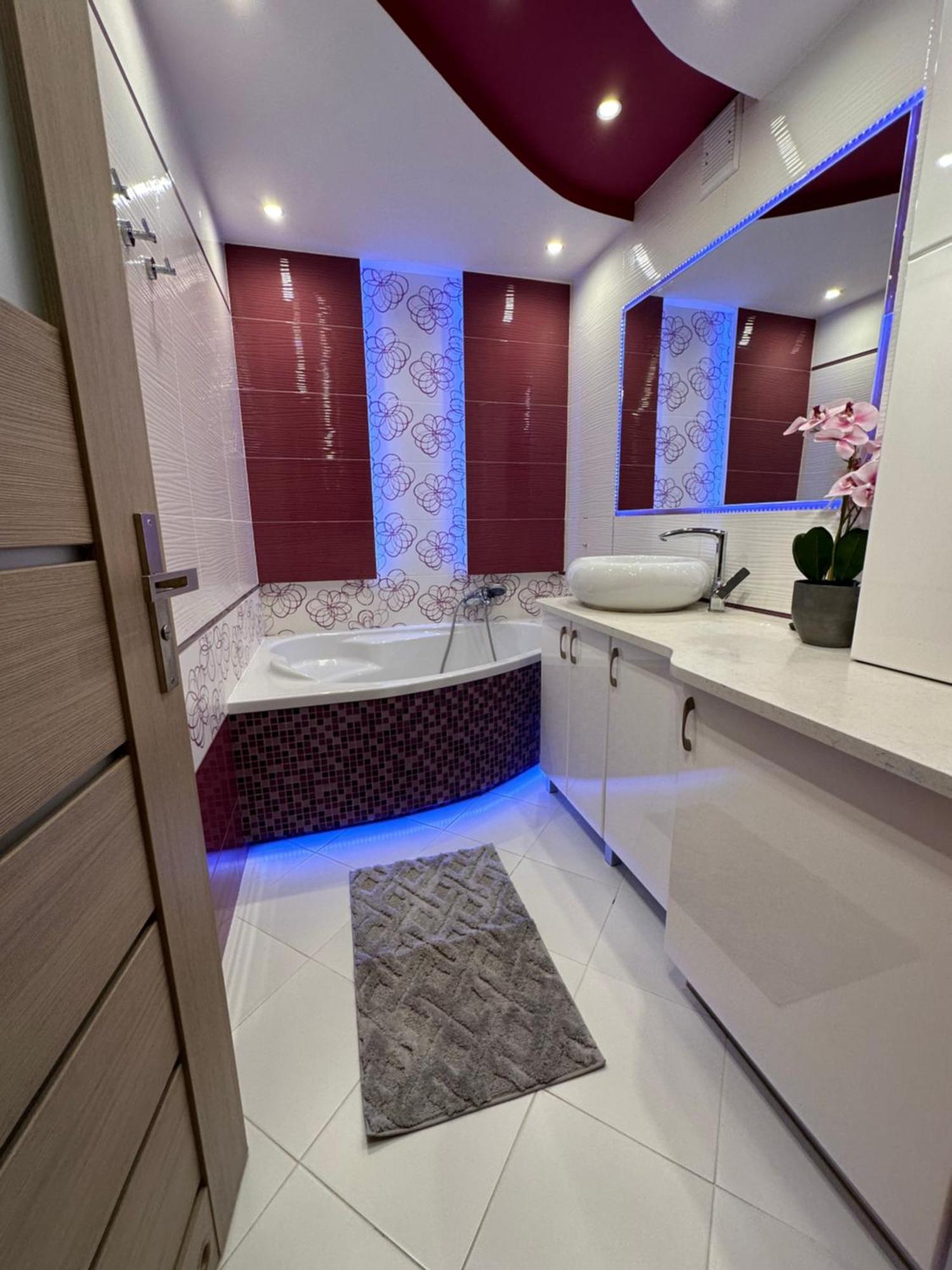 Large, Luxury Condo With Sauna Przemyśl Exterior foto
